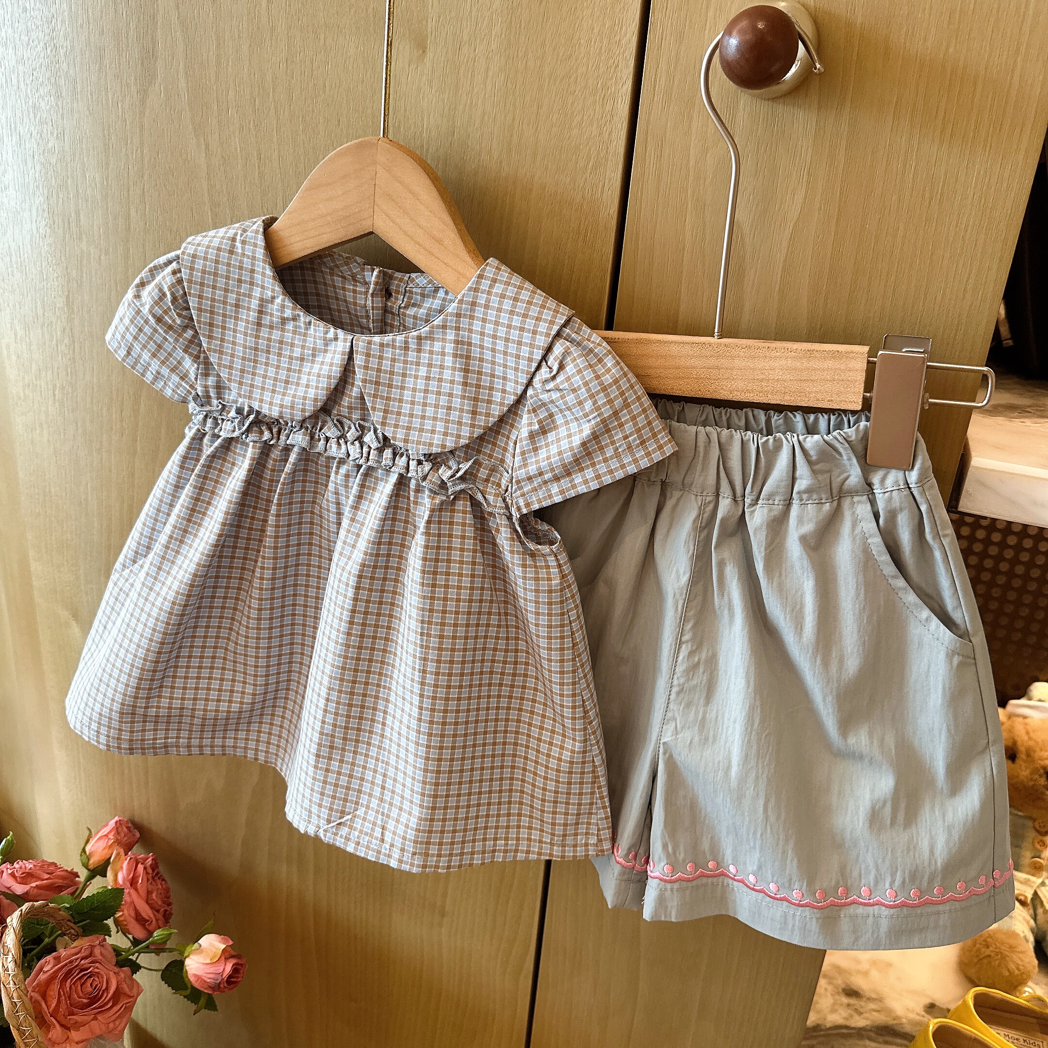 韩版女童夏季格子娃娃领两件套