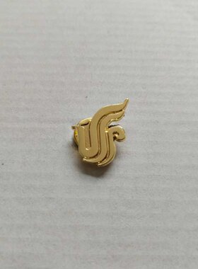 新品航空飞行员国航徽章机场徽章