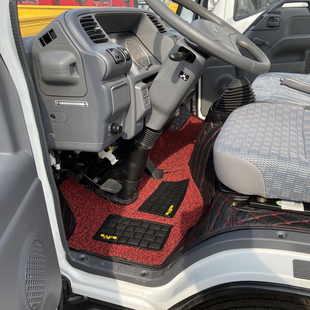 庆铃五十铃M600 100P 600P700PKV100KV600M100领咖货车全包围脚垫