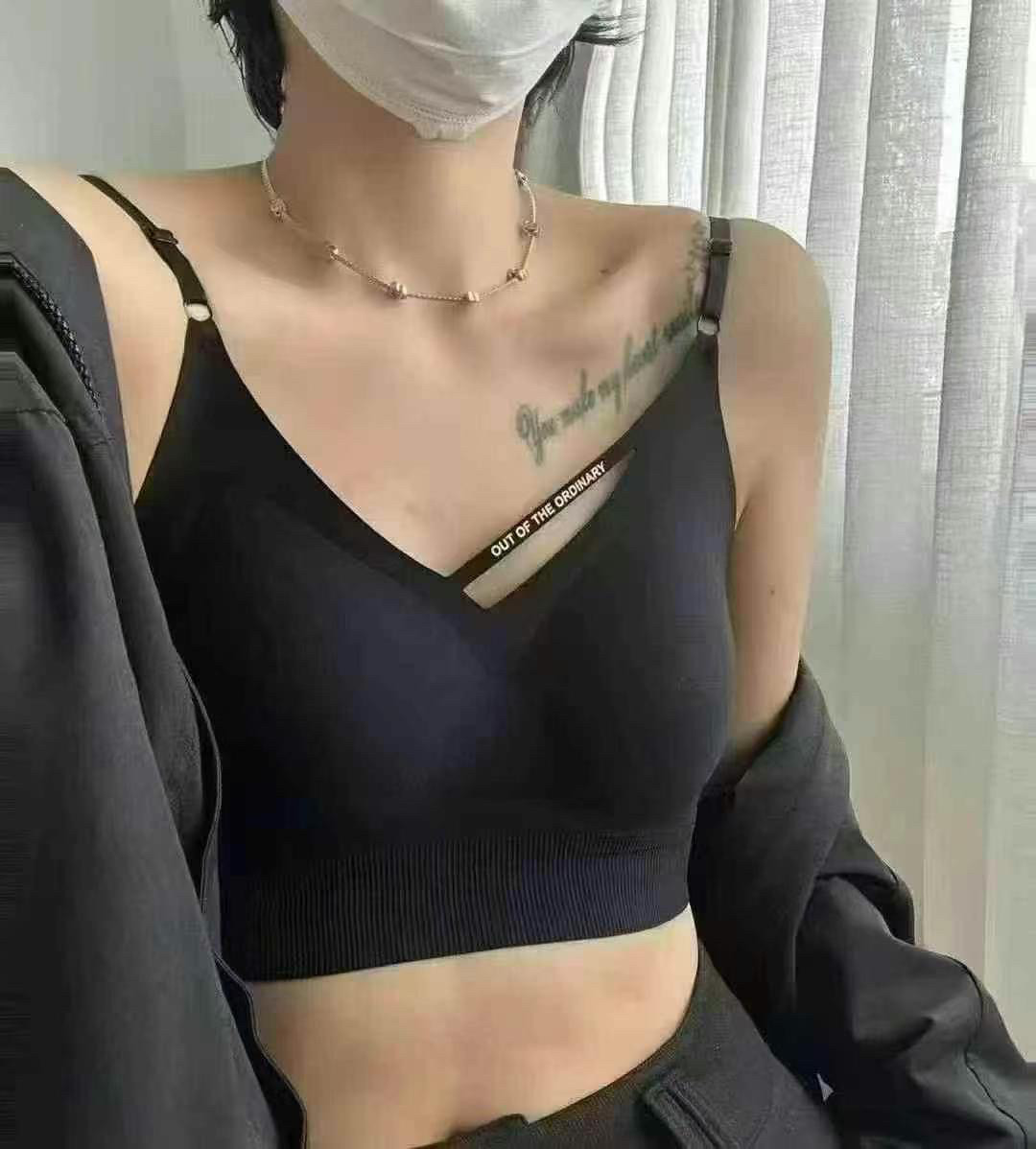 现货欧洲站 洋气无痕美背裹胸抹胸V领字母细带美胸裸感女内衣