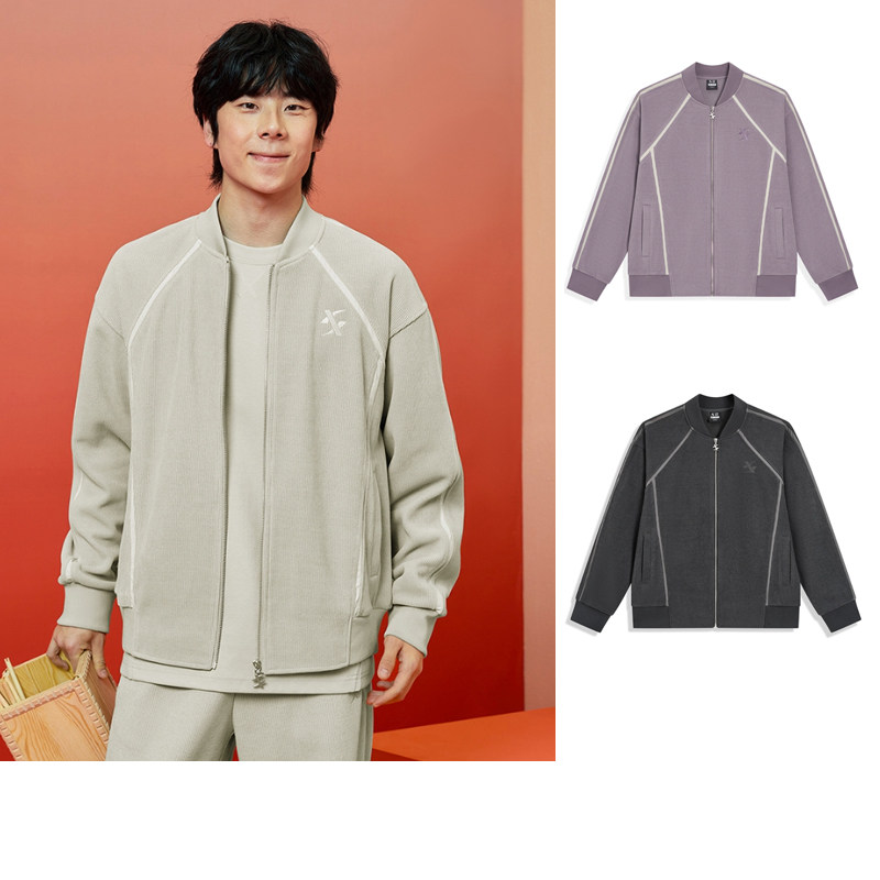 特步男款运动外套春秋款夹克复古休闲运动男棒球服975129 060496
