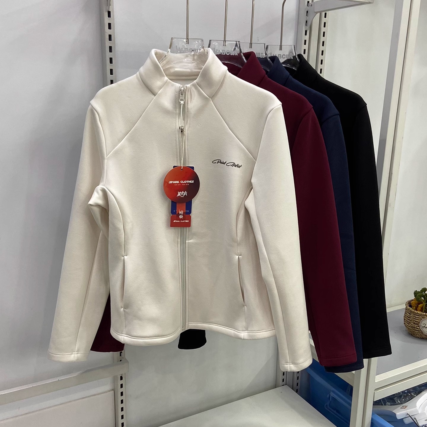 2025秋冬新款女士空气棉修身小外套卫衣保暖立领运动休闲上衣666