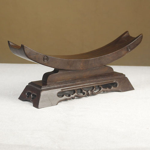 象牙底座宝刀支架红木