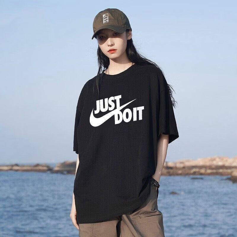 Nike耐克宽松大码女装纯