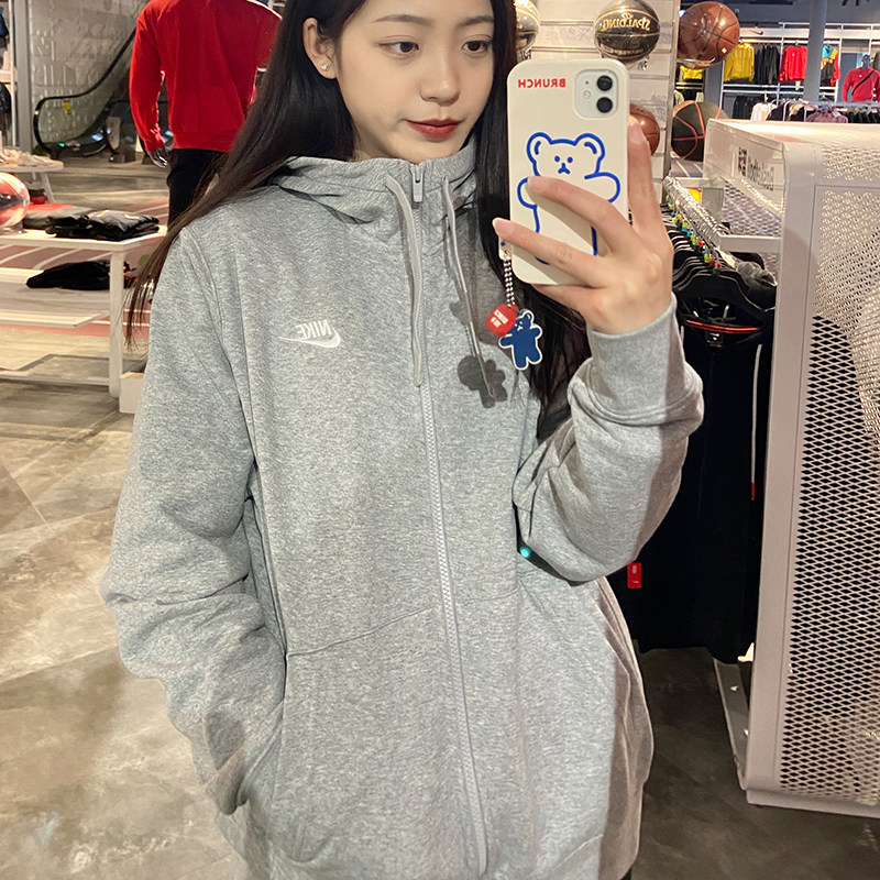 Nike耐克灰色连帽外套 女士休闲运动外套 大码棉质连帽上衣 透气
