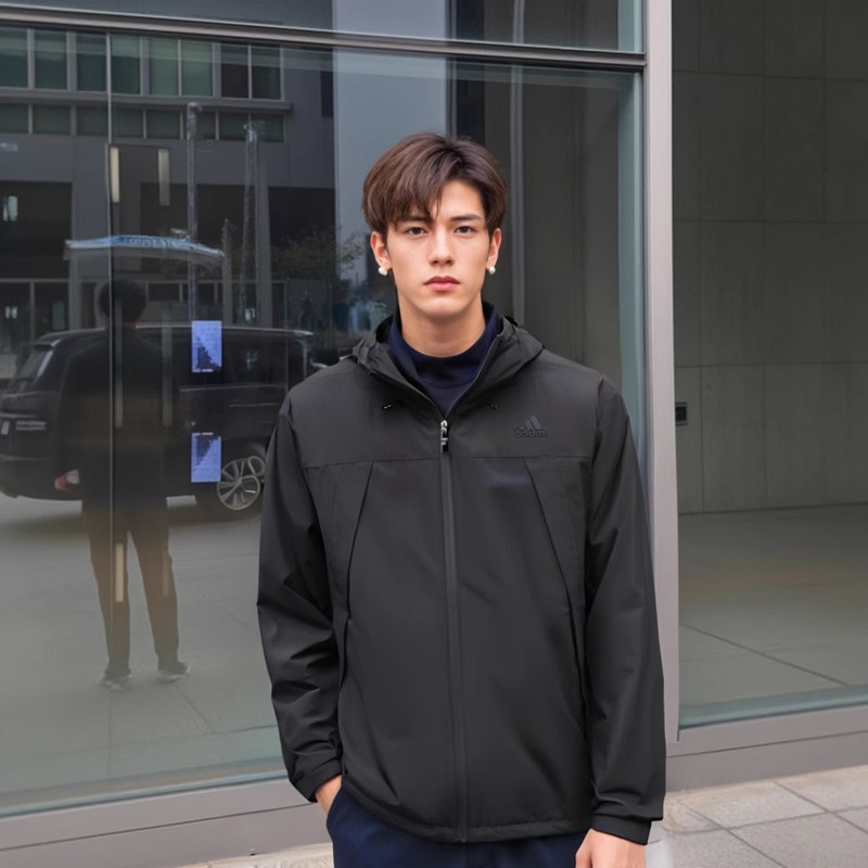 阿迪达斯防风衣男装春季新款梭织夹克黑色美式户外登山运动外套男