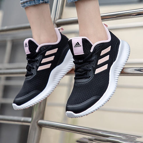 adidas阿迪达斯女子轻质运动鞋户外都市舒适缓震日常跑步鞋ID0352