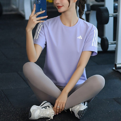 阿迪达斯短袖女夏季新款