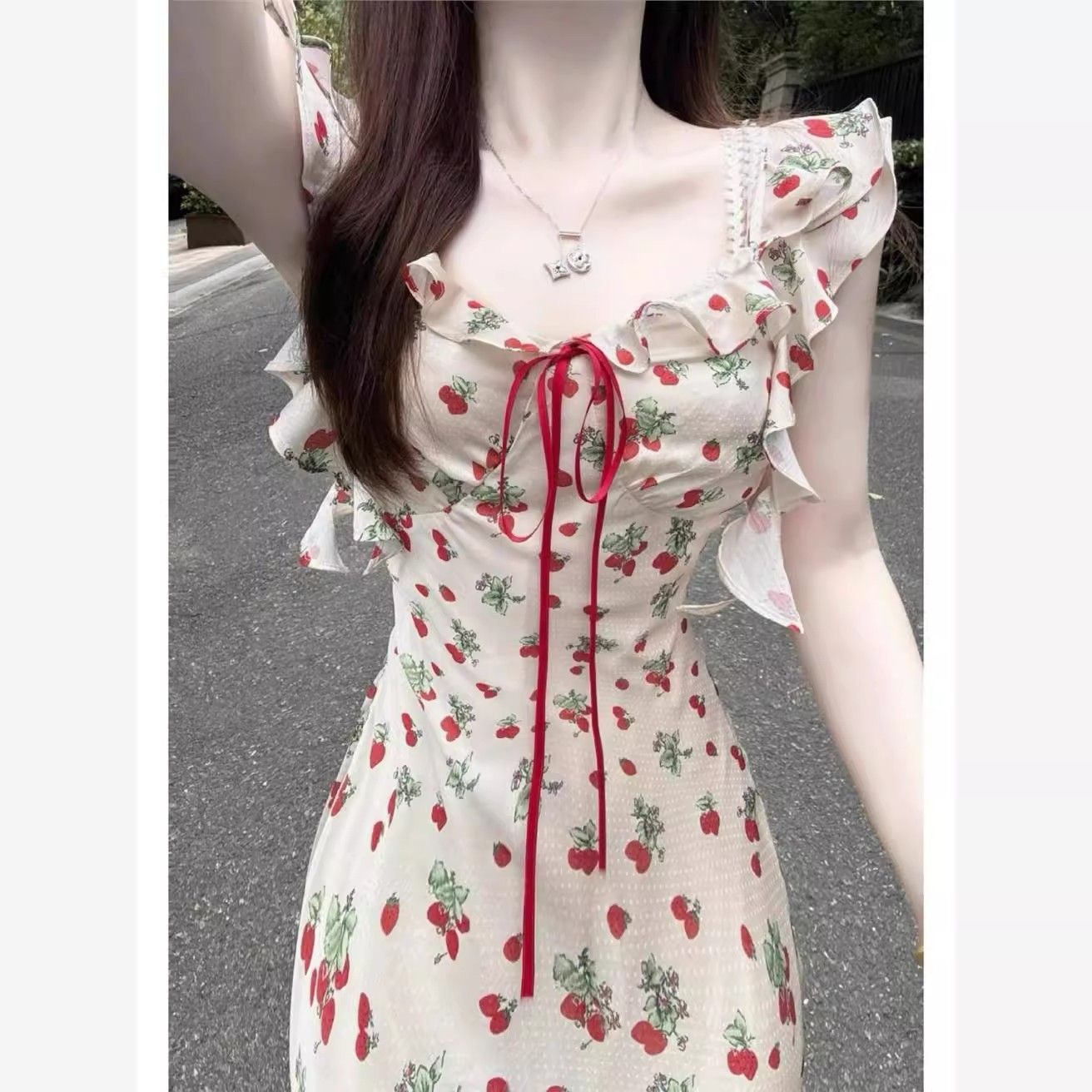 夏季纯欲风连衣裙设计感