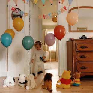 环保天然乳胶彩色气球飘空氦气小球儿童生日装 扮布置套餐惊喜礼物
