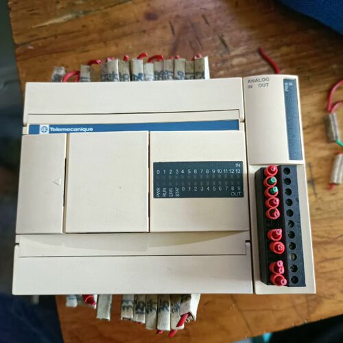 议价施耐德TWDLCAA24DRF，巳出，TWDAMM3HT，实