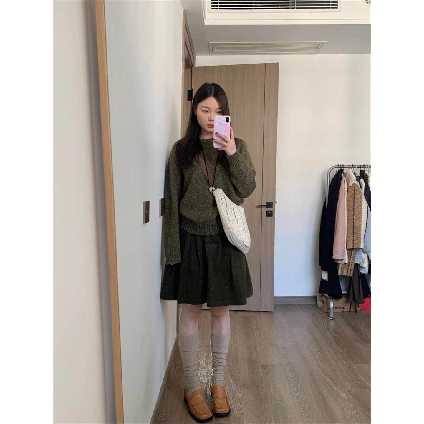 松紧腰显瘦伞裙中裙子气质覆古韩版灯芯绒半身裙女2026春秋季新款