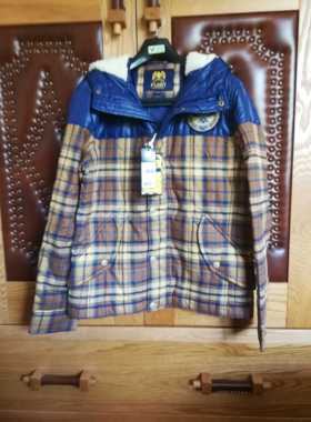 PLORY男装冬装薄款连帽棉服POJP34T720