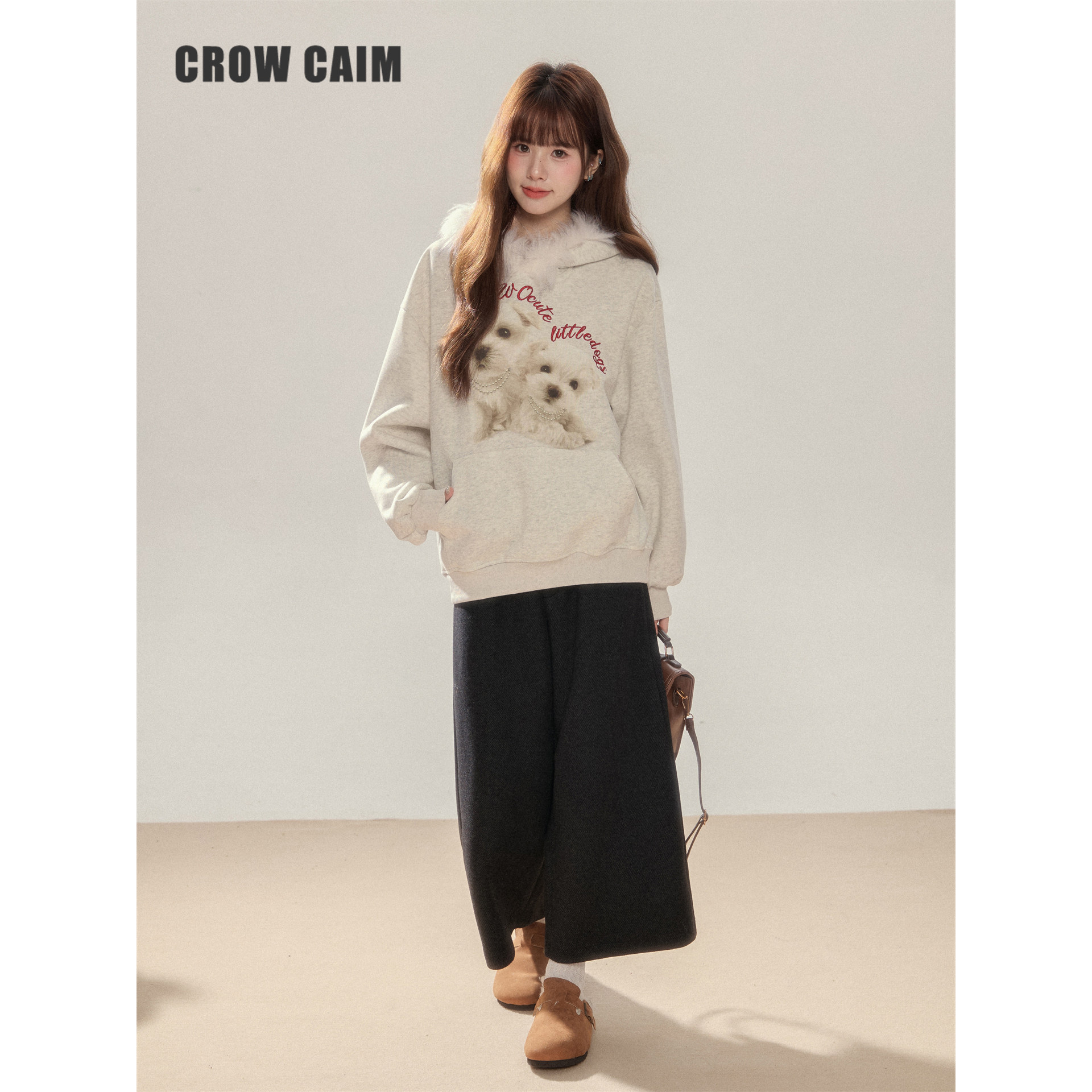 CROWCAIM 小狗印花毛领连帽卫衣女童趣减龄可爱风上衣