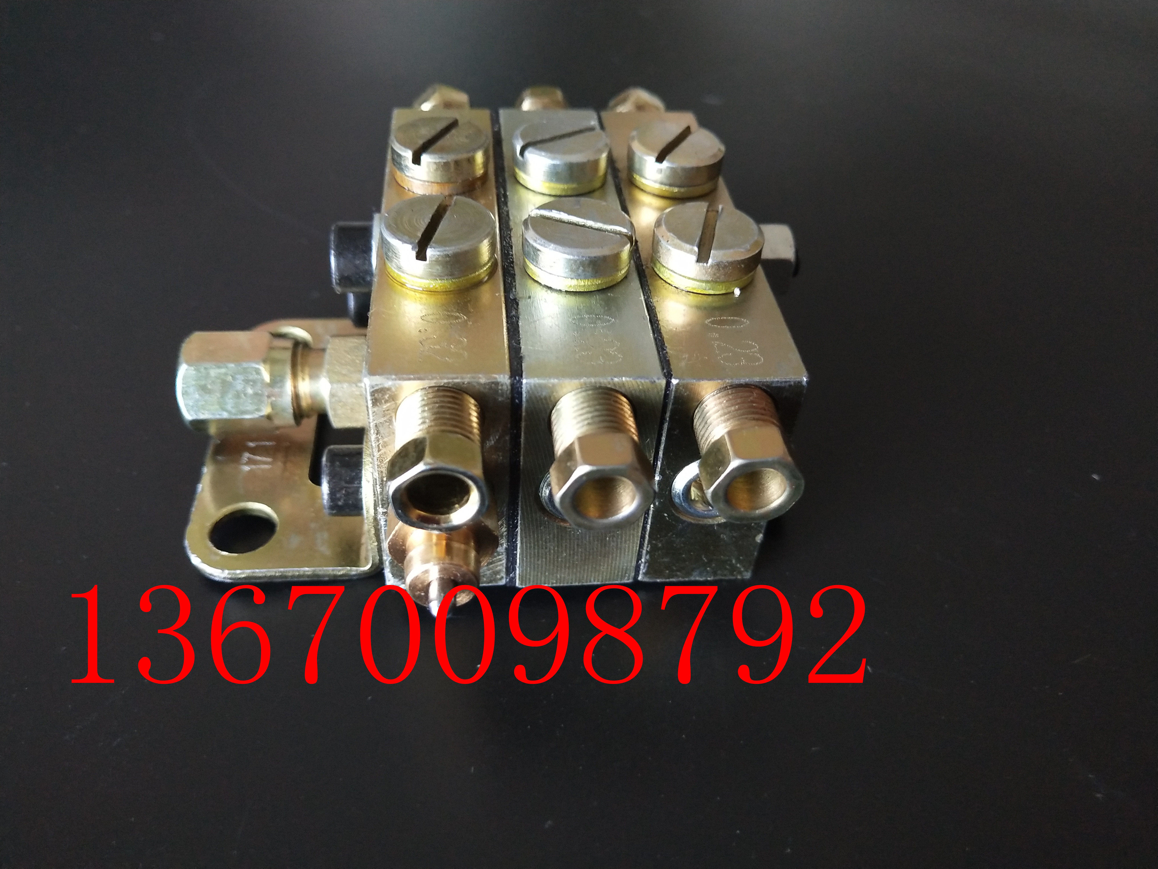 浙江流遍分油器扬力冲床配件 jpq1片式一进六出冲床递进式分配器