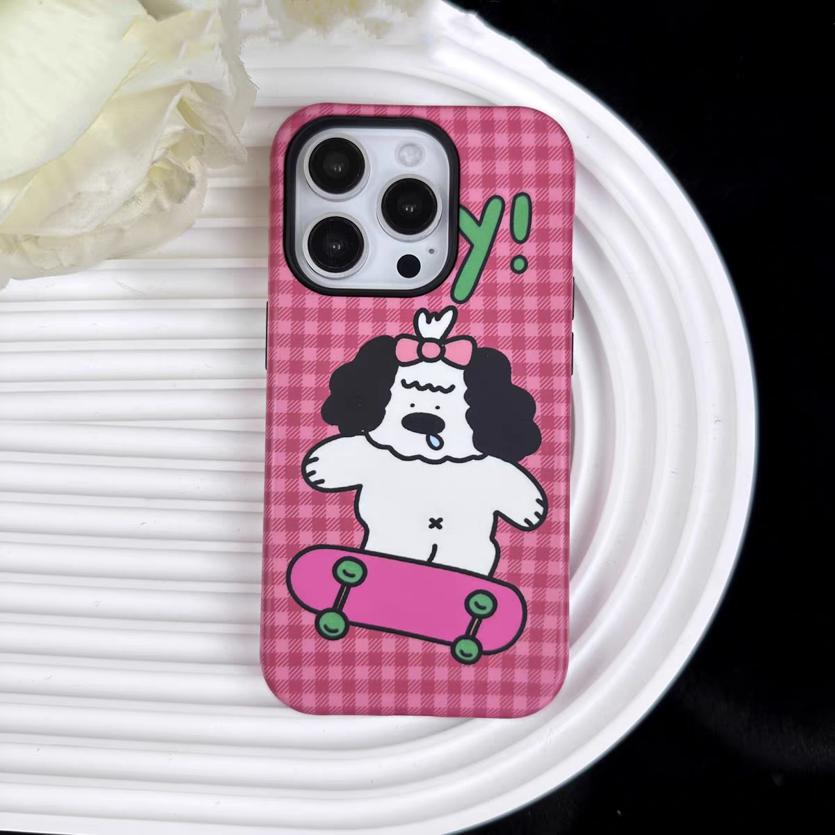 粉格滑板小狗适用iphone15promax手机壳苹果14plus菲林二合一13mini/12个性11pro防摔xsmax趣味xs/xr新款创意