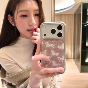 ins风新年好运白马银边滴胶手机壳适用苹果iPhone17promax高级感保护套小众16plus华为15pro14防摔小米13pro