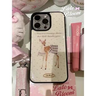 原创复古小鹿碎花亚克力黑边适用于苹果iPhone16promax1312pro小米1415Pro华为mate60p70三星S23防摔手机壳