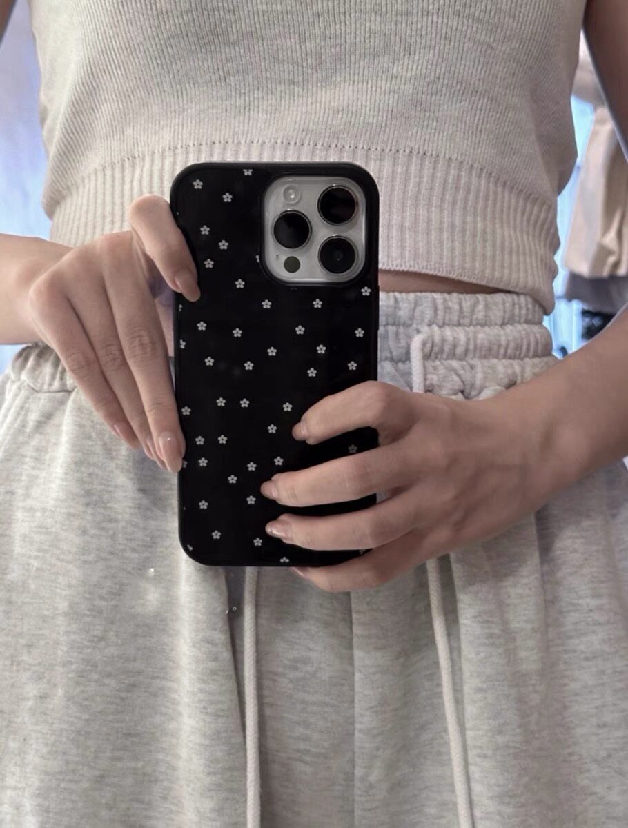 适于用苹果15promax手机壳iphone13菲林11黑色小雏