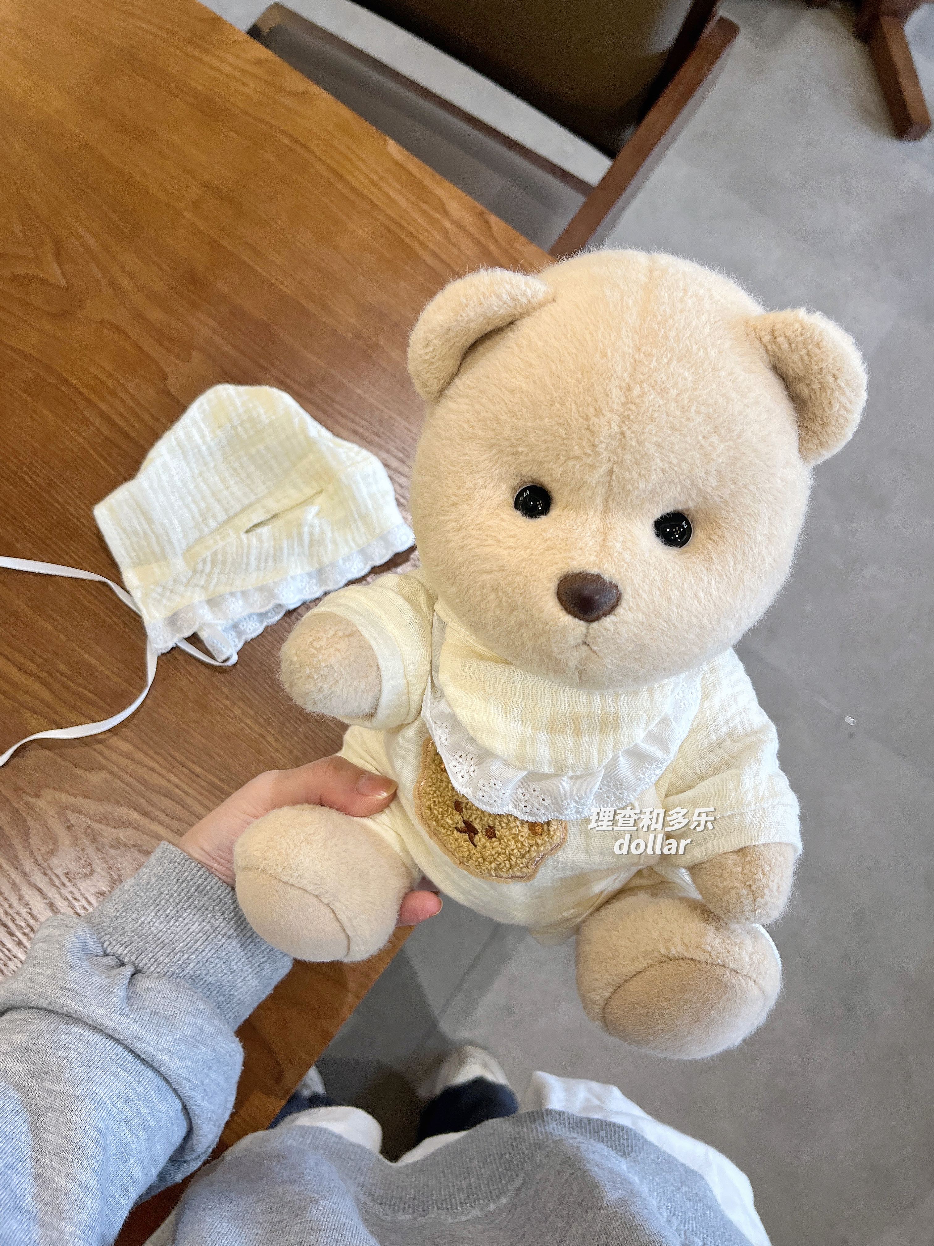 莉娜熊衣服30cm原创中号爬爬服婴儿睡衣3件套独家娃衣巴塞罗熊28