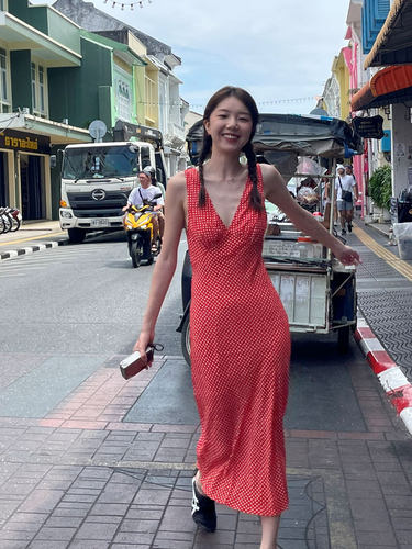 1967视频教程无袖连衣裙V领纸样