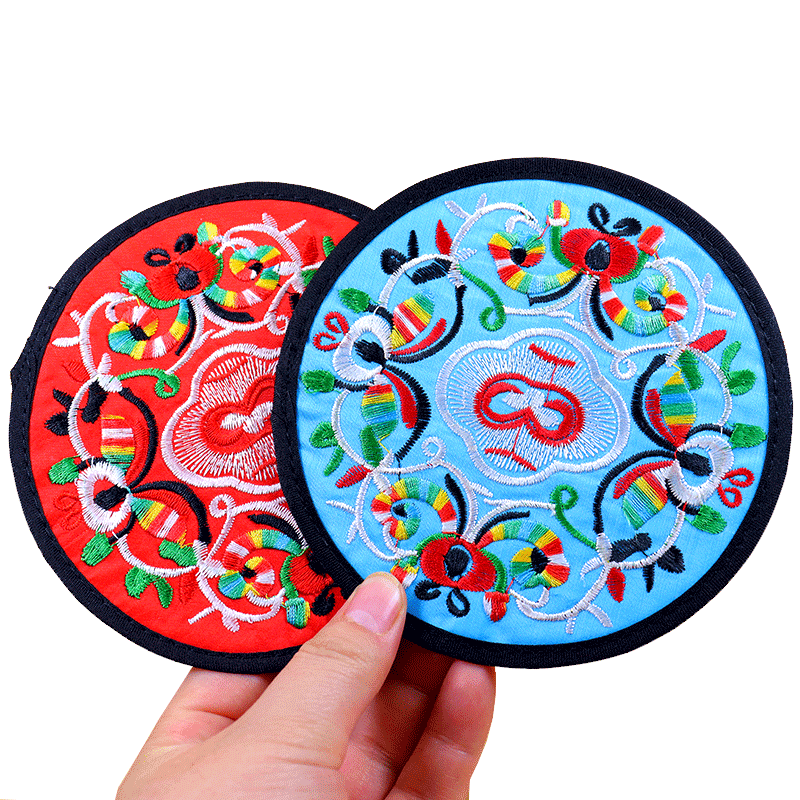 民族特色 刺绣 绣花 茶杯垫中国风小礼物送老外 出国礼品