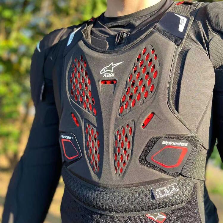 25款PROV3摩托车护胸护背