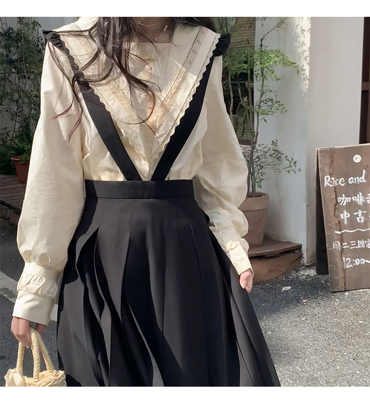 夏日和风铃长袖镂空蕾丝水手服