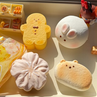 木吉慢回弹中式糕点捏捏乐解压玩具仿真食玩饼干人兔兔squishy
