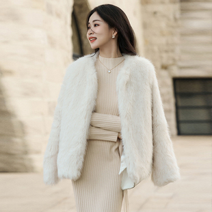 柒量一裁小个子白色毛绒外套轻奢优雅短款保暖毛绒皮草外套3004