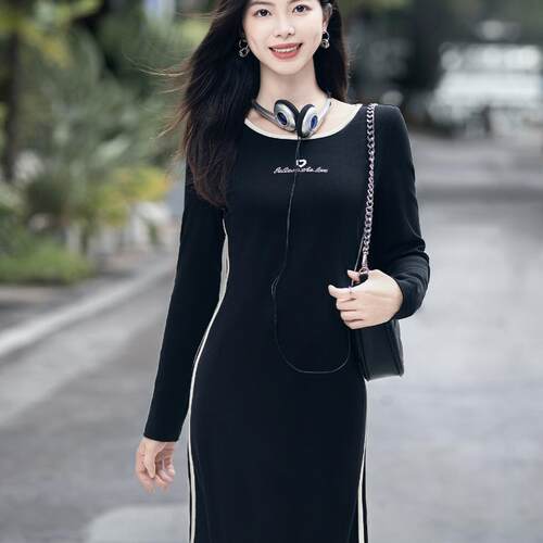 小个子黑白撞色连衣裙