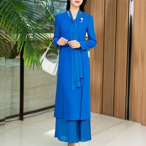 蓝色时尚连衣裙女2026年春秋款气质端庄修身显瘦长袖开叉飘带裙子