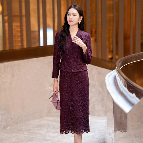 酒红色喜婆婆婚宴连衣裙女秋款