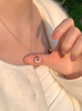 跳动的心项链女轻奢小众ins气质镶嵌锆石学生锁骨链新款潮