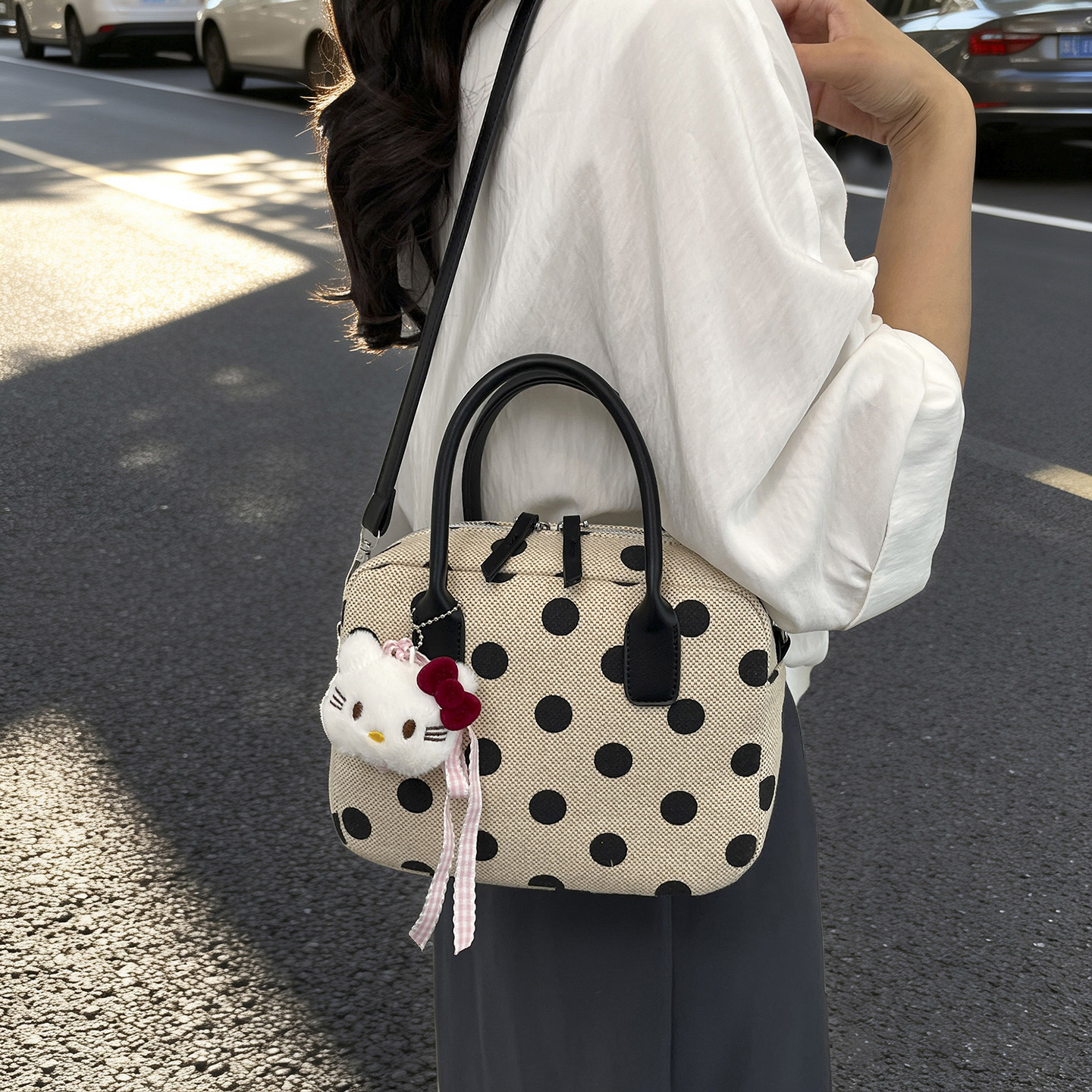 小众帆布波点枕头包女士2026新款高级感百搭通勤单肩斜挎手提包
