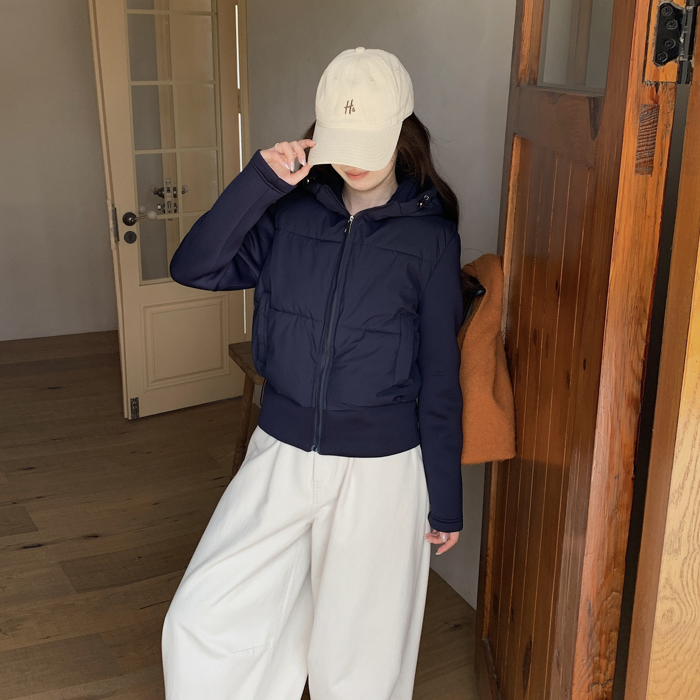 冬季连帽拼接假两件轻薄棉服女