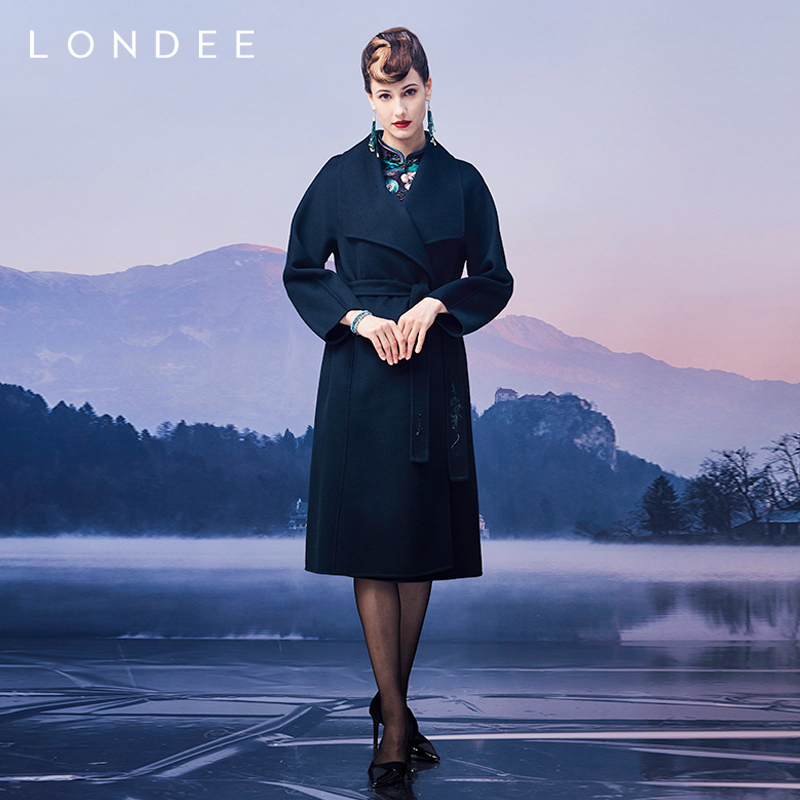 秋冬季高级感大衣山羊绒保暖外套