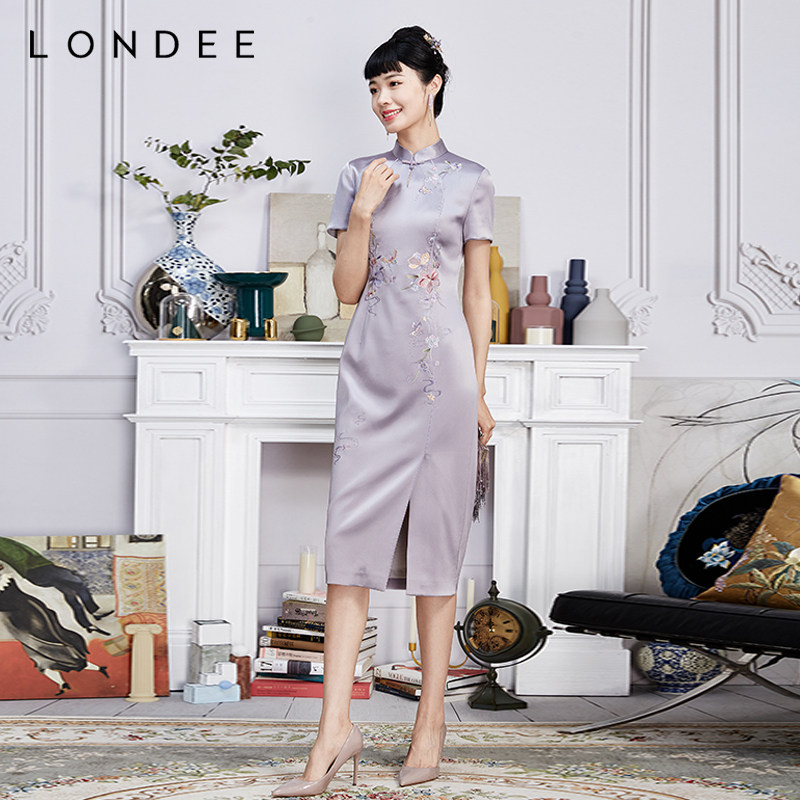 Londee/龙笛专柜同款优雅舒适修身旗袍式礼服3S21293