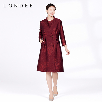 Londee/龙笛秋冬季典雅中式宴会外套4T25274