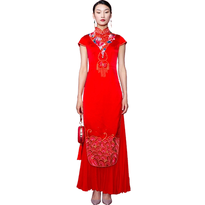 龙笛中式刺绣红装结婚嫁衣礼服