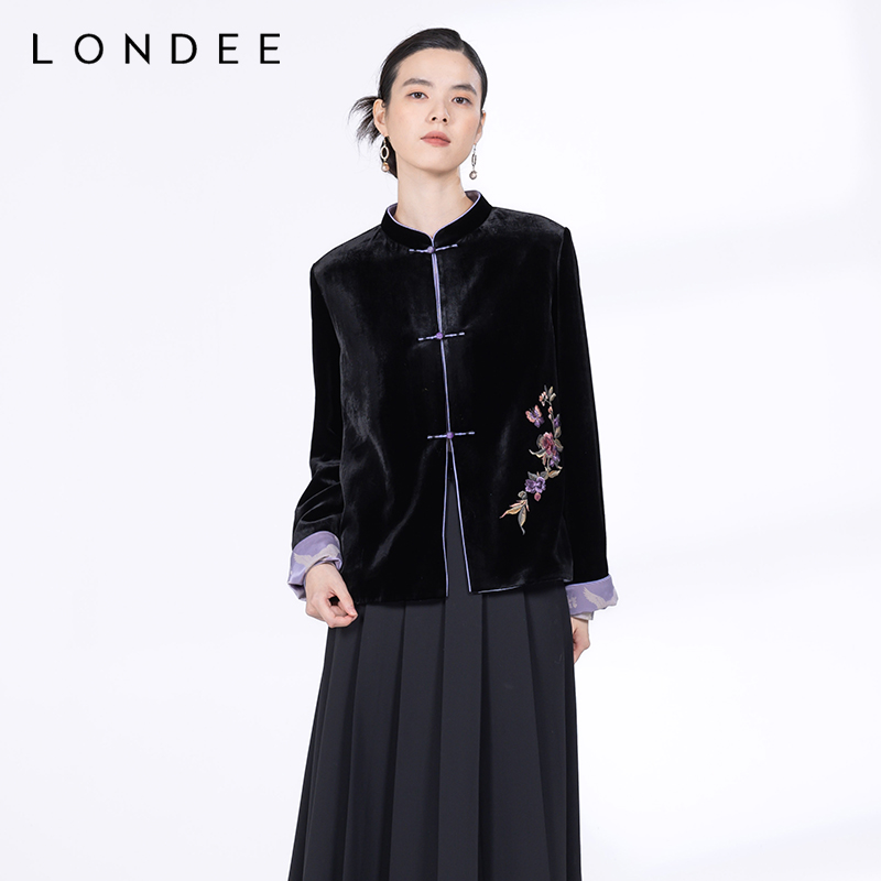 Londee/龙笛国风高端春秋季丝绒上衣新中式提花盘扣外套女4T25276