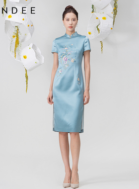 Londee/龙笛秋季经典款合体修身旗袍2T21166