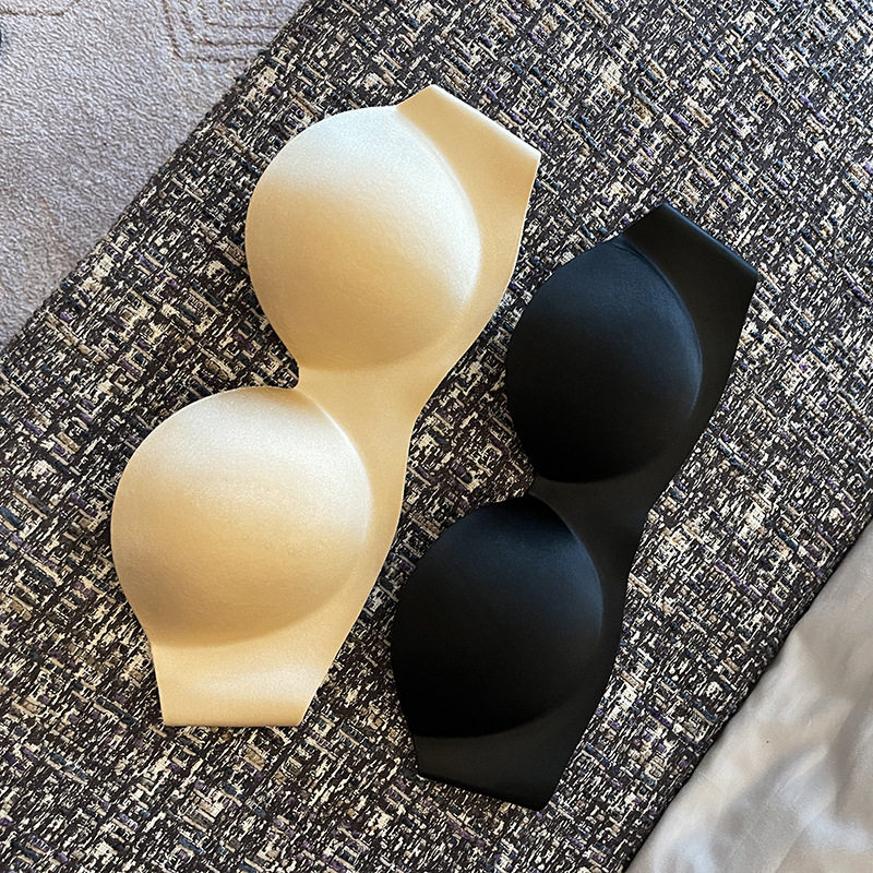 无肩带美背文胸聚拢无带内衣防滑隐形胸贴一片式无缝礼服抹胸胸罩