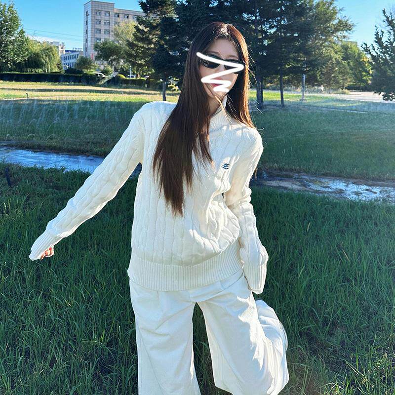 慵懒风软糯立领麻花针织衫女装秋冬季2025新款显瘦半拉链百搭上衣