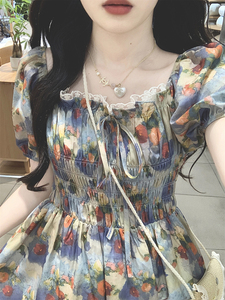 茶歇法式油画碎花连衣裙女夏温柔风复古气质收腰绝美仙女初恋长裙