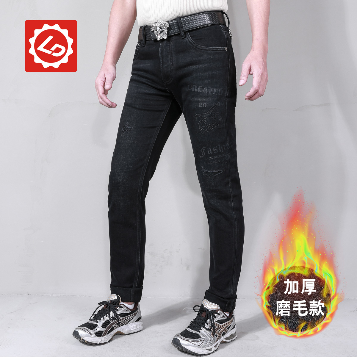 新品上市，买送28米袜子一双