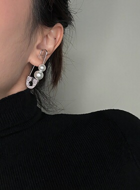 独特气质珍珠回形针耳环女高级感小众设计感时尚耳饰甜美别针耳钉