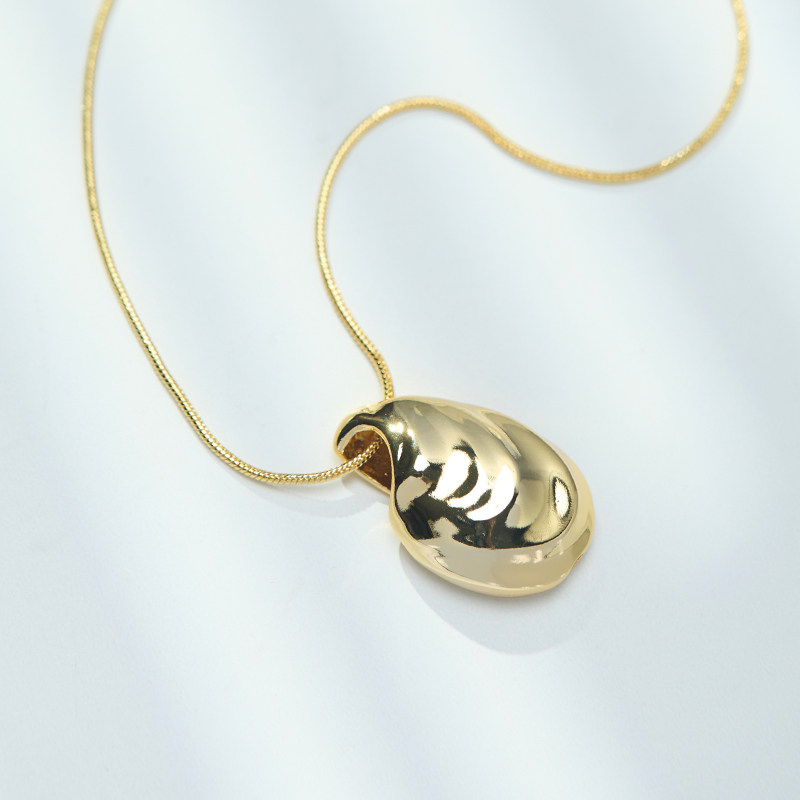 悦己系列-轻奢ins风配饰品女金色贝壳吊坠韩版项链高品长款毛衣链