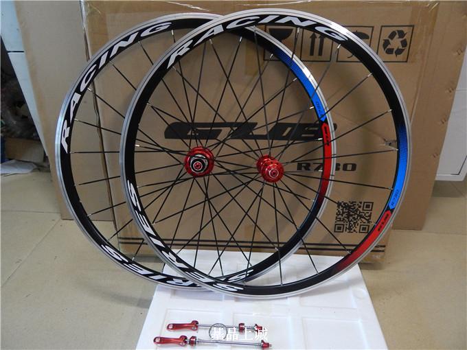 Roues de vélo cyclisme sur route - Ref 2384698 Image 1