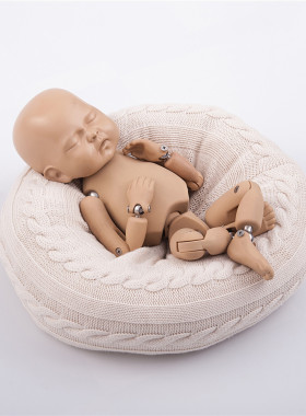 新品儿童摄影楼辅助道具亲生婴儿满月百天宝宝拍照造型睡垫小沙发